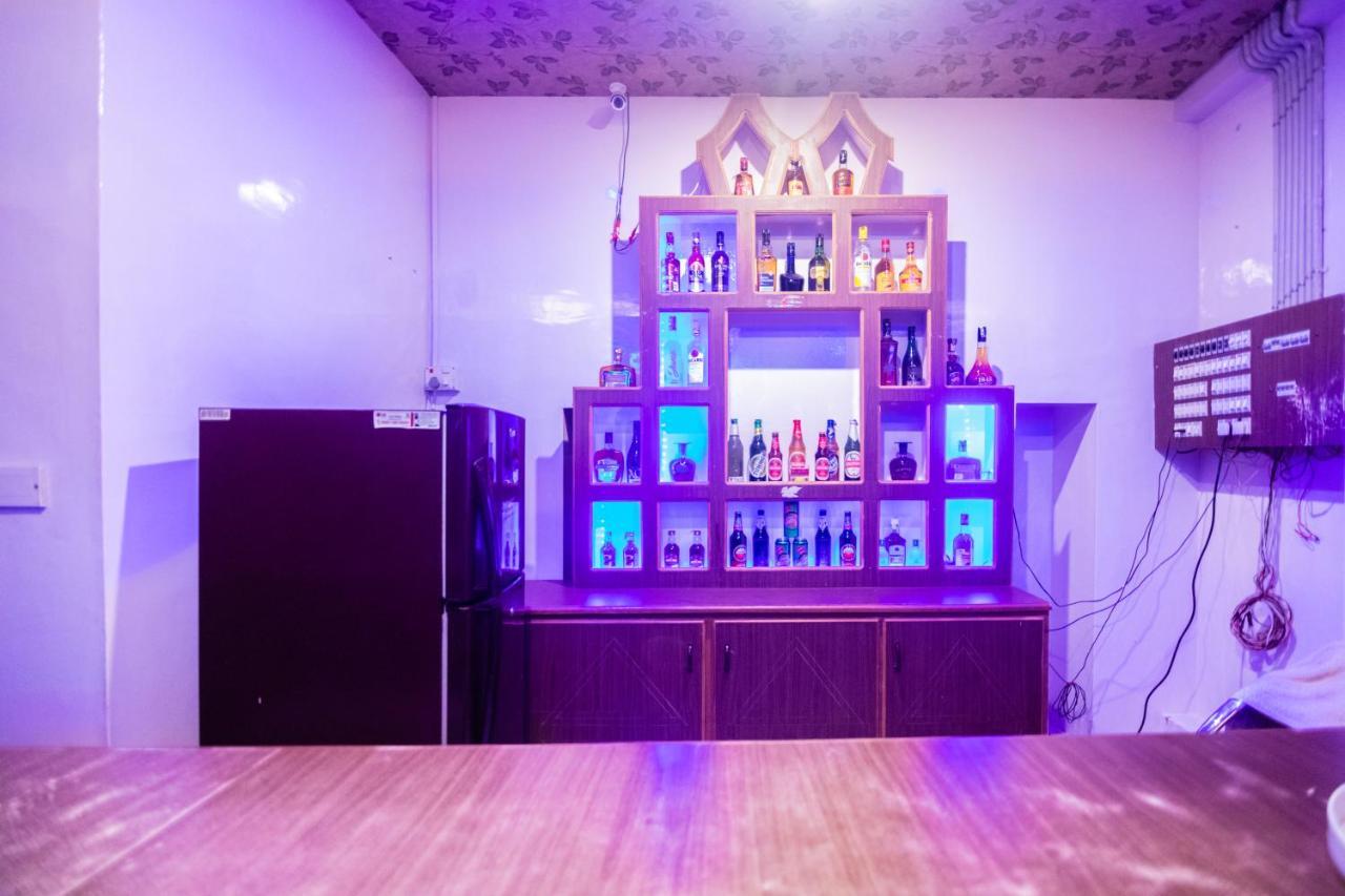 Hotel Sp Grand Karur  Екстериор снимка
