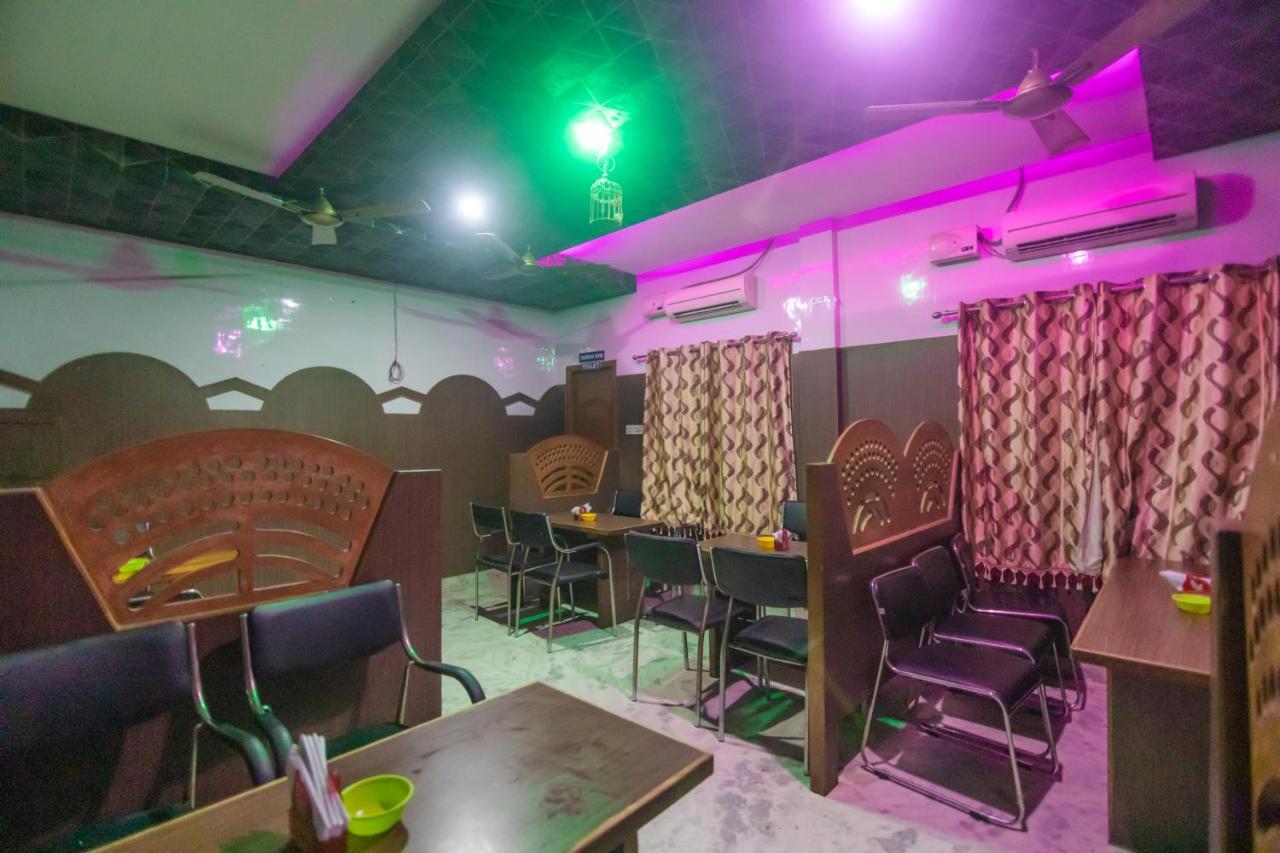 Hotel Sp Grand Karur  Екстериор снимка