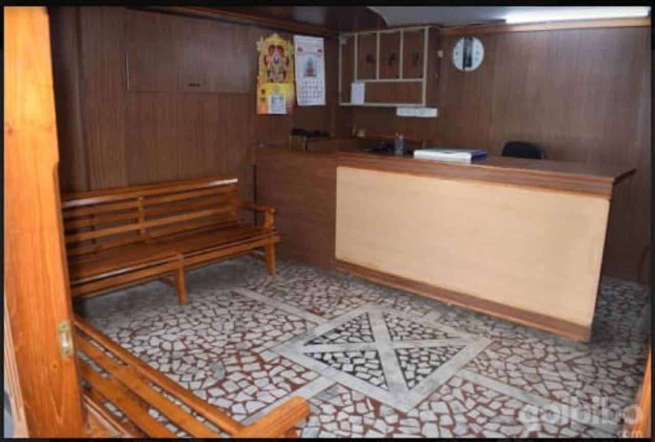 Hotel Sp Grand Karur  Екстериор снимка